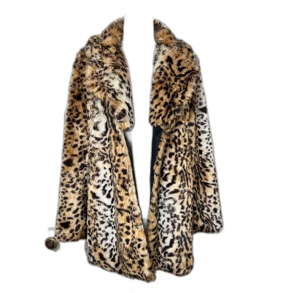 Forever 21 Animal Print Faux Fur Coat - Size M - Picture 2 of 9